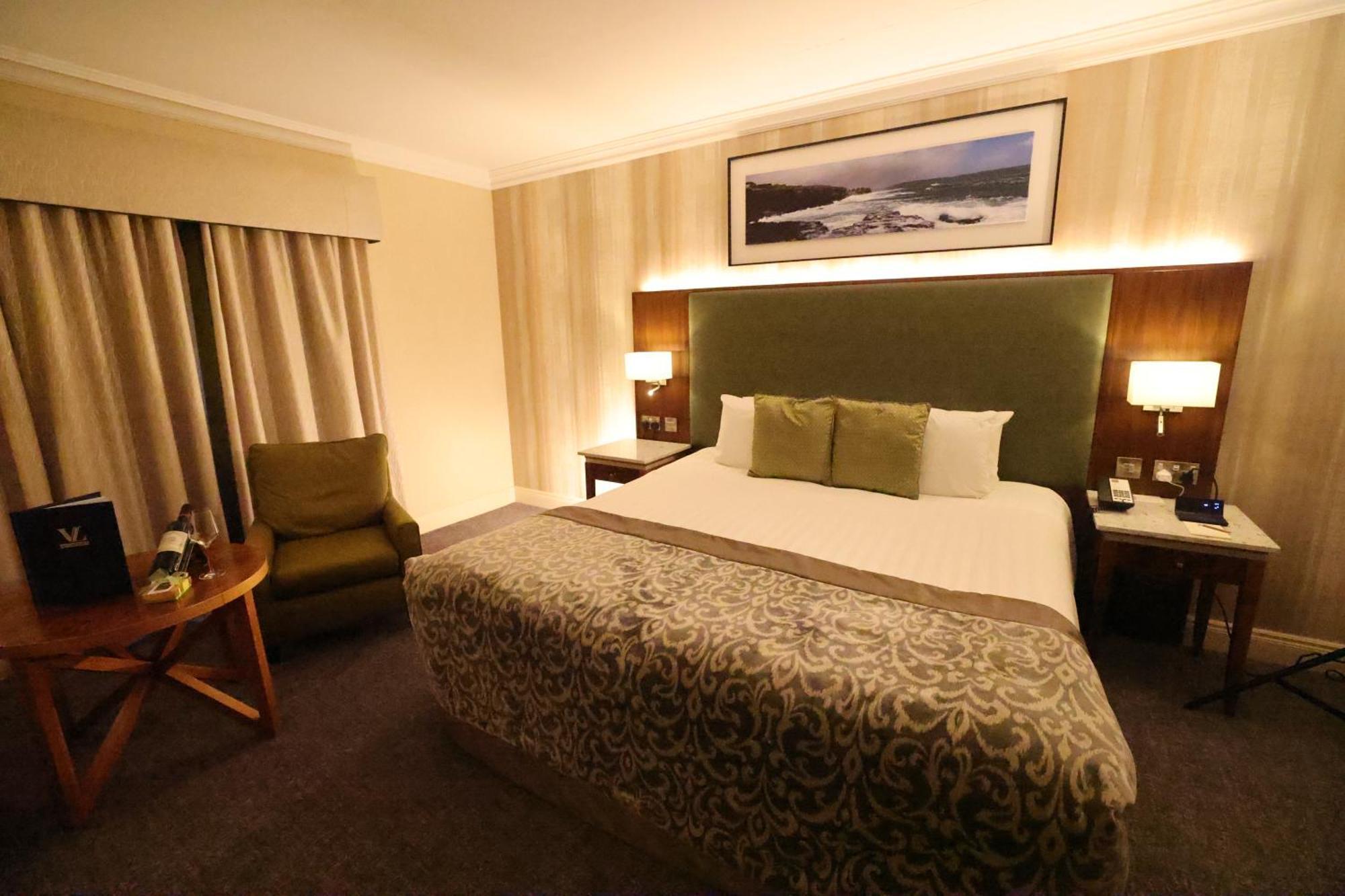 Vaughan Lodge Hotel Lahinch Esterno foto