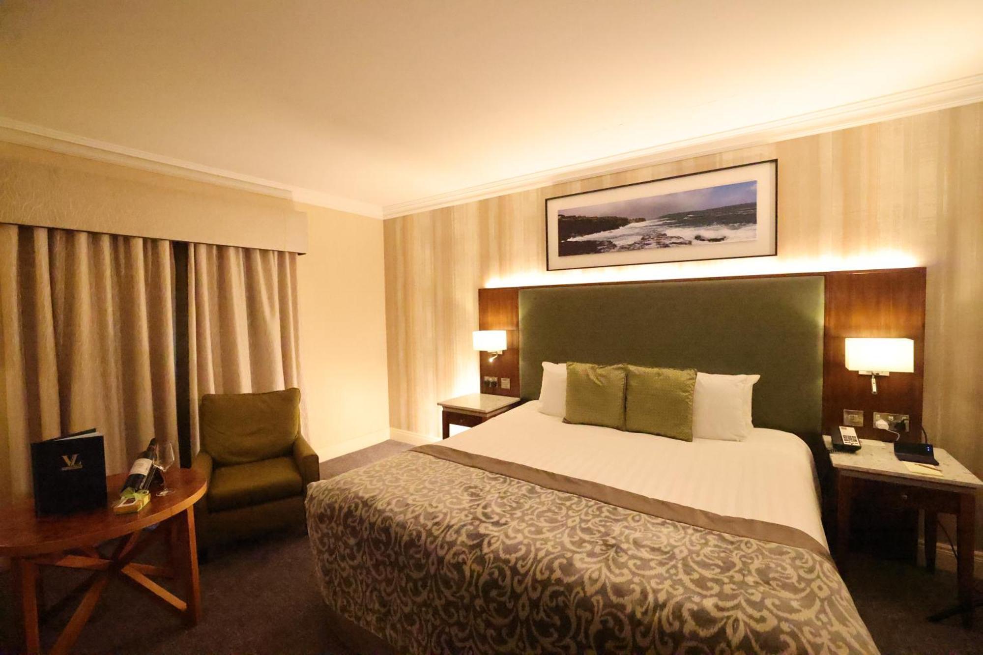 Vaughan Lodge Hotel Lahinch Esterno foto