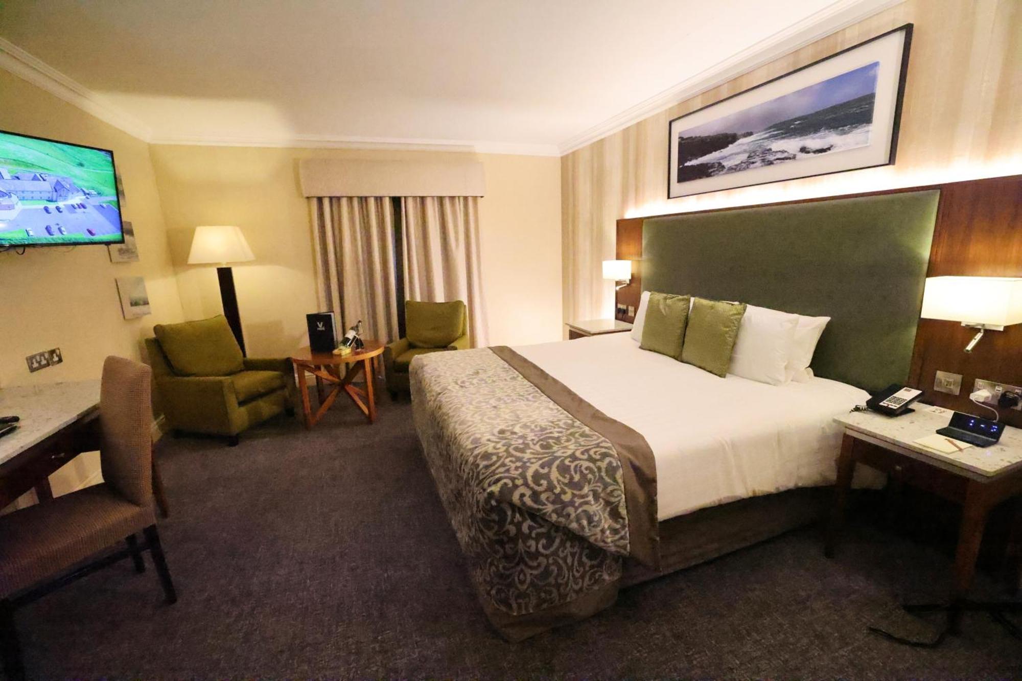 Vaughan Lodge Hotel Lahinch Esterno foto